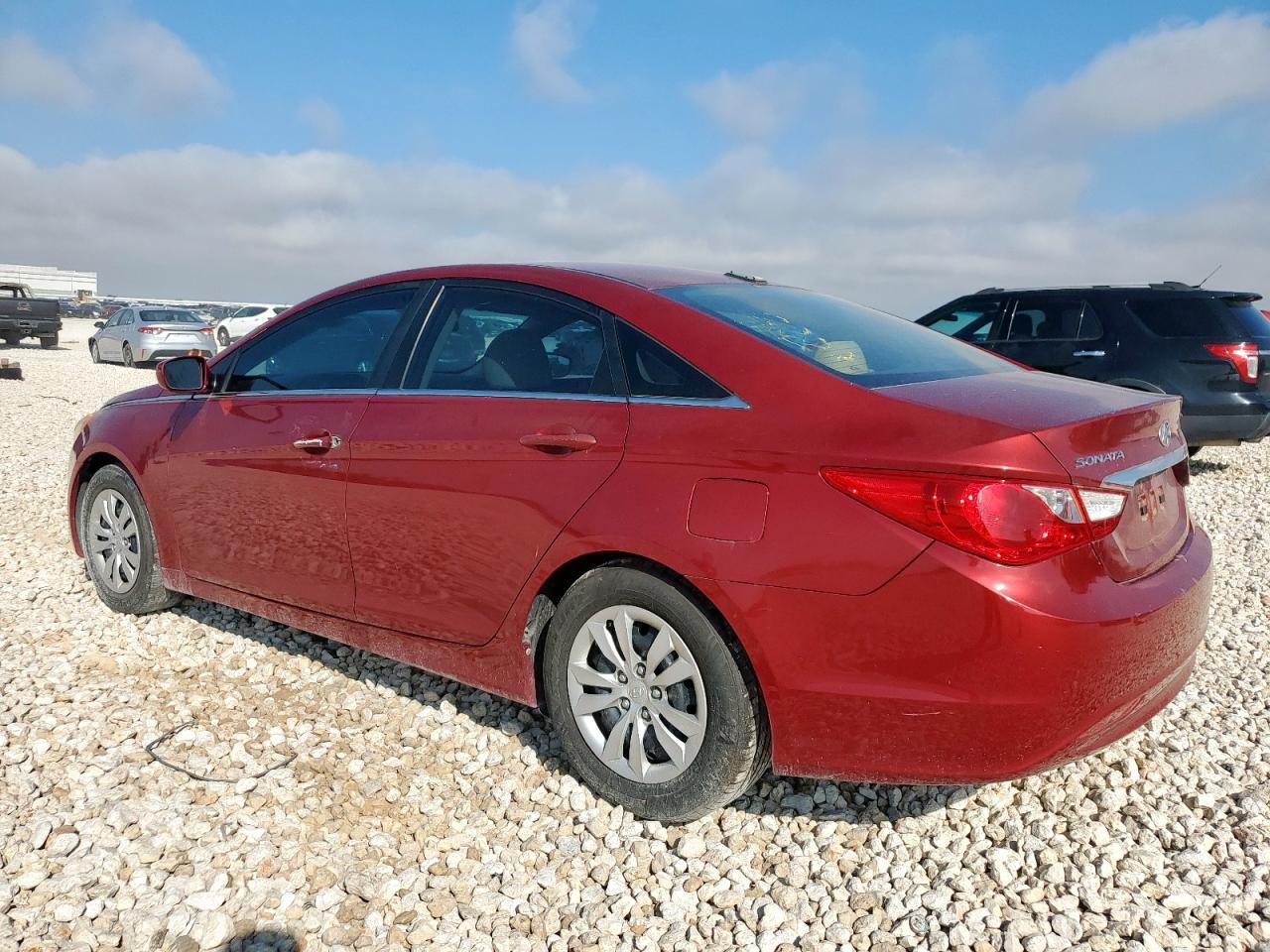 2011 HYUNDAI SONATA