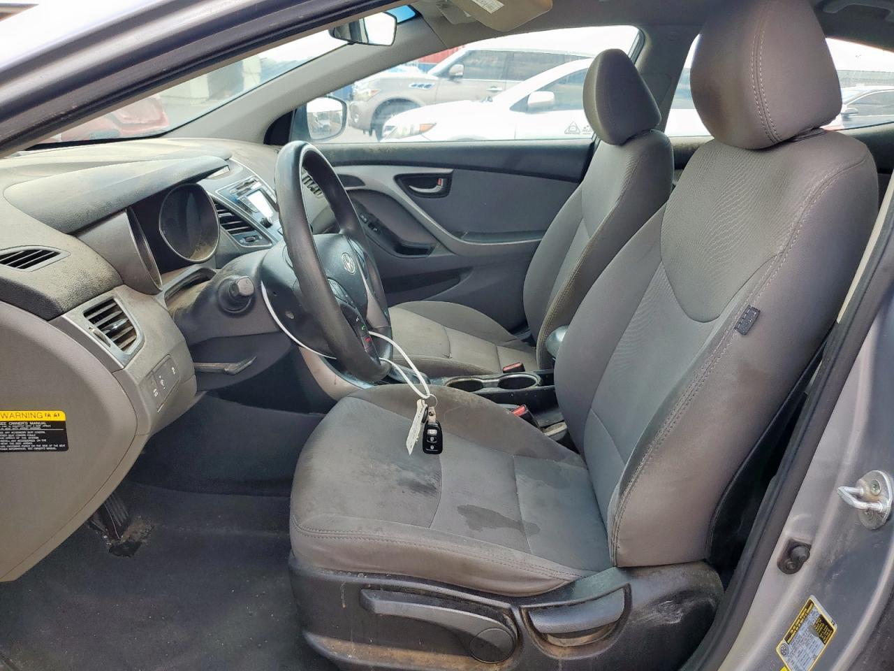 2016 HYUNDAI ELANTRA