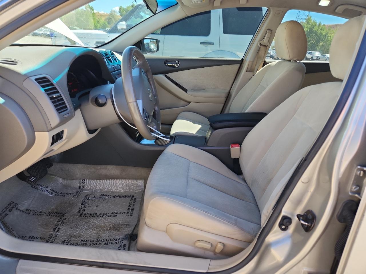 2010 NISSAN ALTIMA