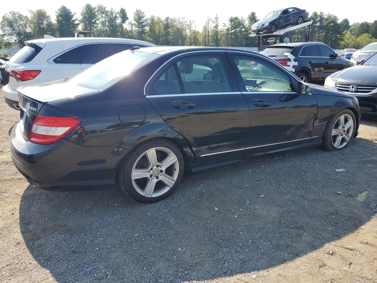 2011 MERCEDES-BENZ C-CLASS