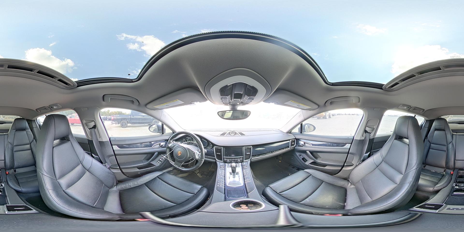 2016 PORSCHE Panamera