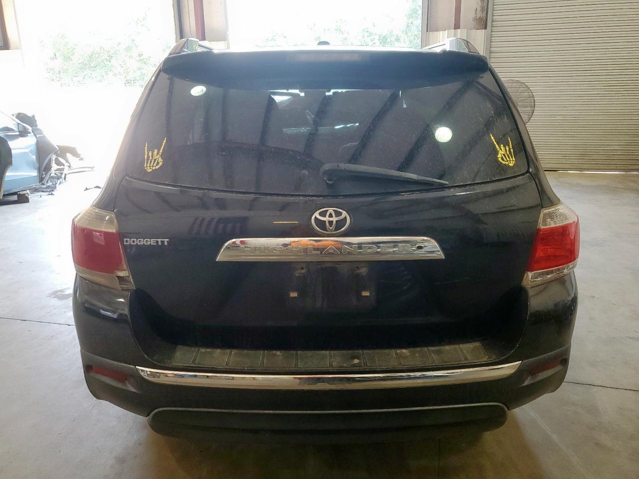 2013 TOYOTA HIGHLANDER
