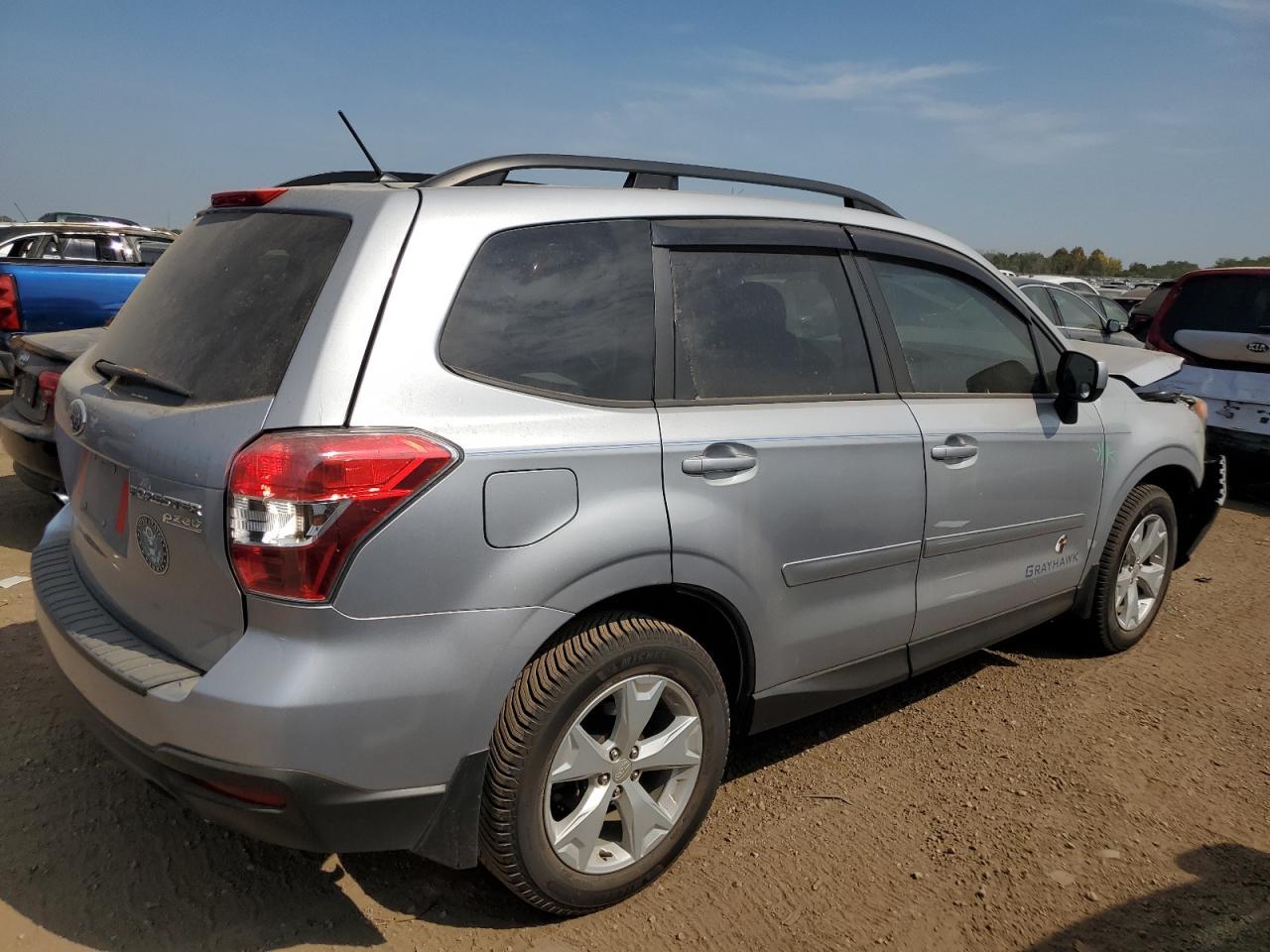 2015 SUBARU FORESTER