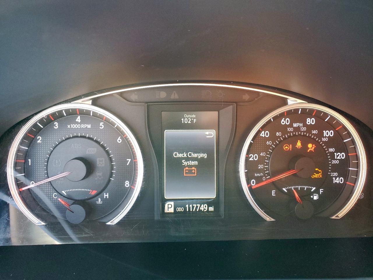 2016 TOYOTA CAMRY