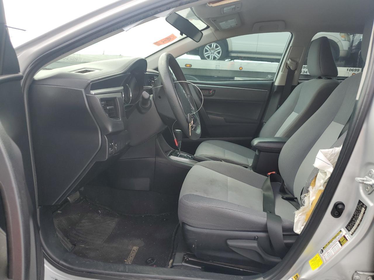 2015 TOYOTA COROLLA