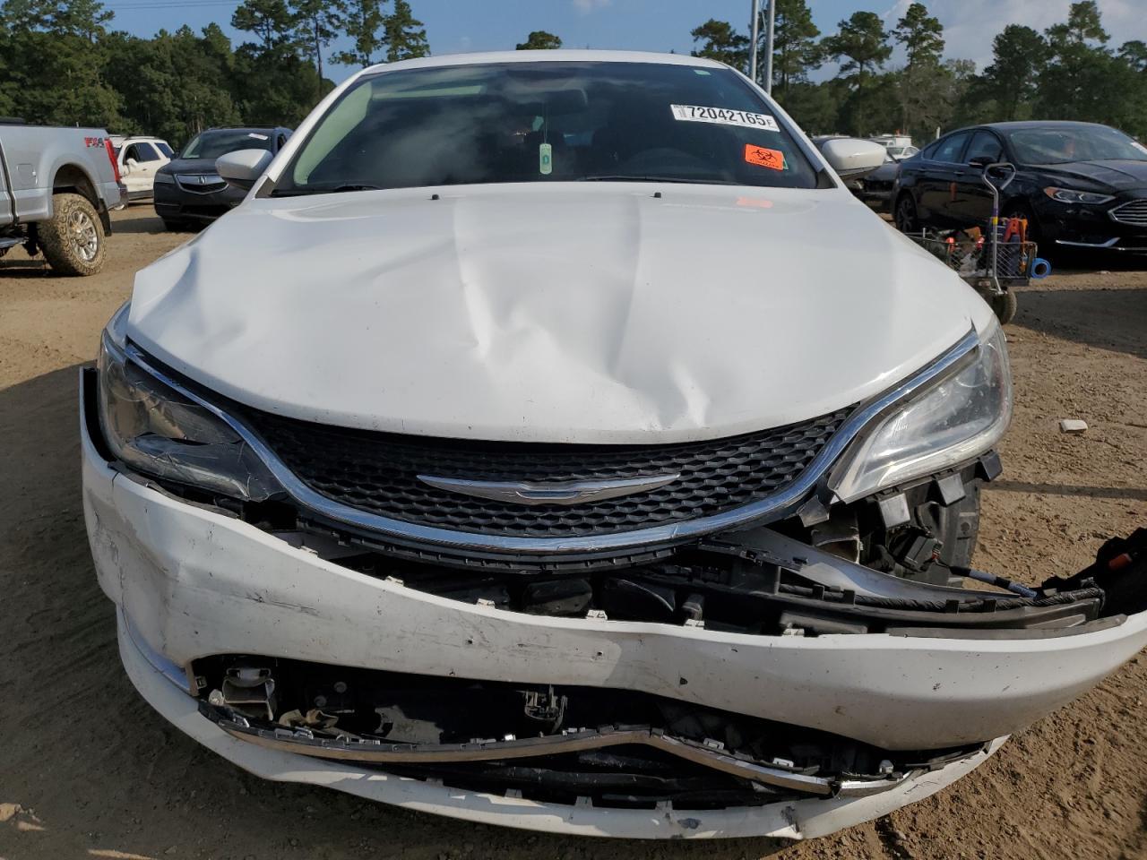 2015 CHRYSLER 200