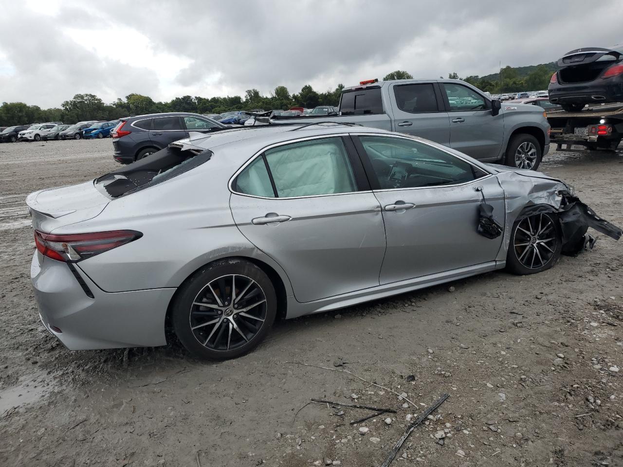 2023 TOYOTA CAMRY