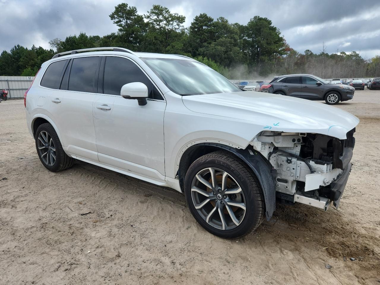 2018 VOLVO XC90