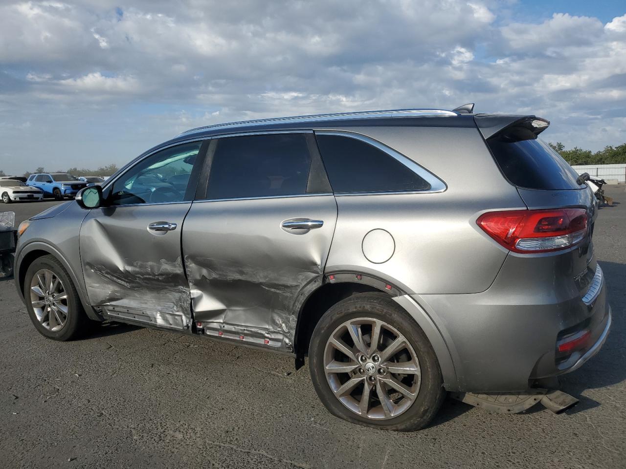 2017 KIA SORENTO