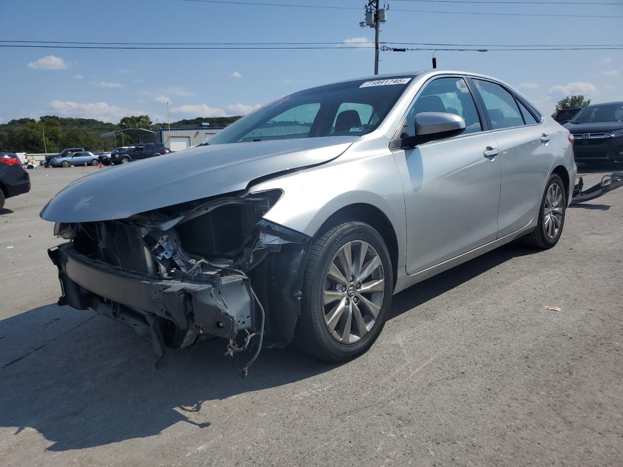 2017 TOYOTA CAMRY