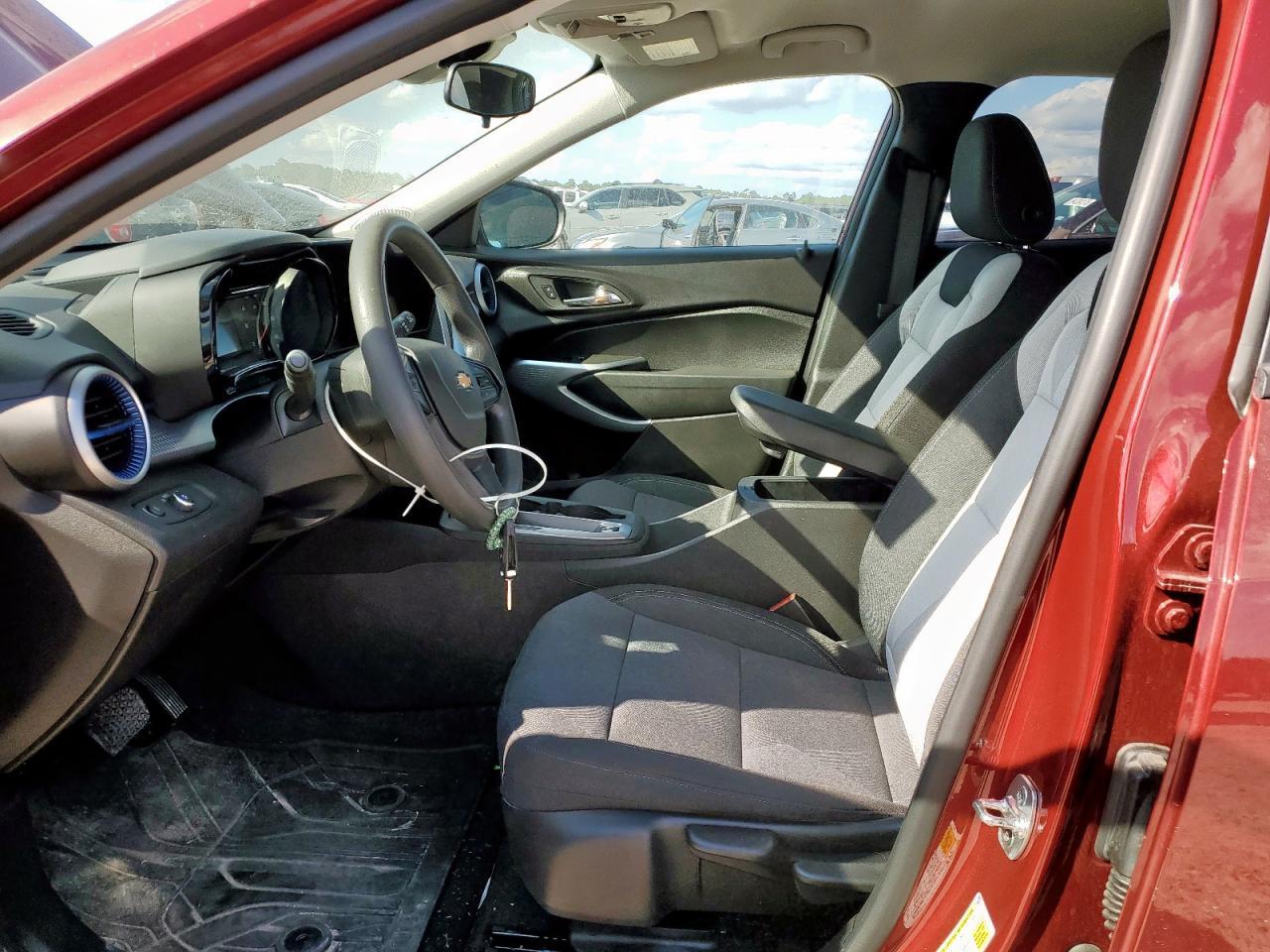 2024 CHEVROLET TRAX
