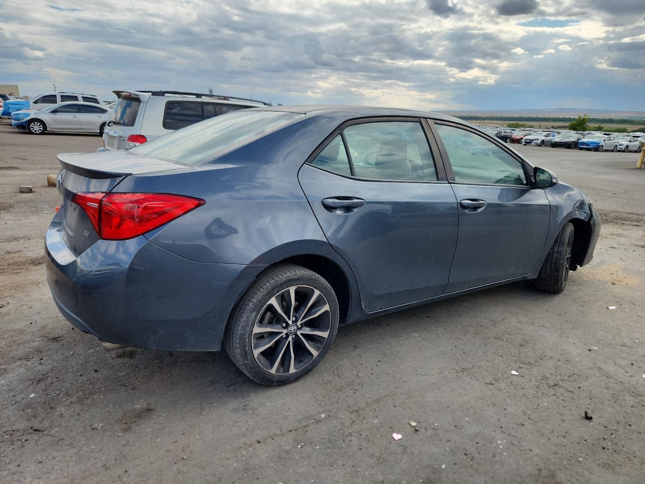 2017 TOYOTA COROLLA
