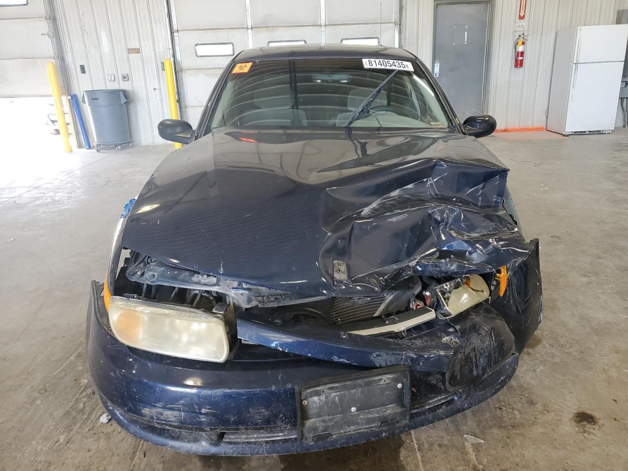 2001 SATURN L300