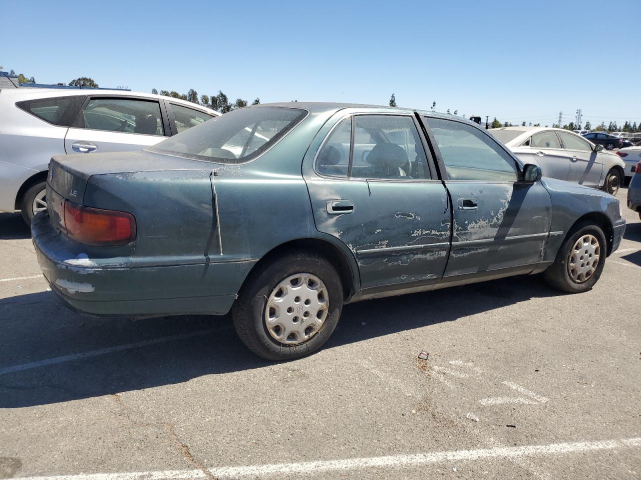 1996 TOYOTA CAMRY