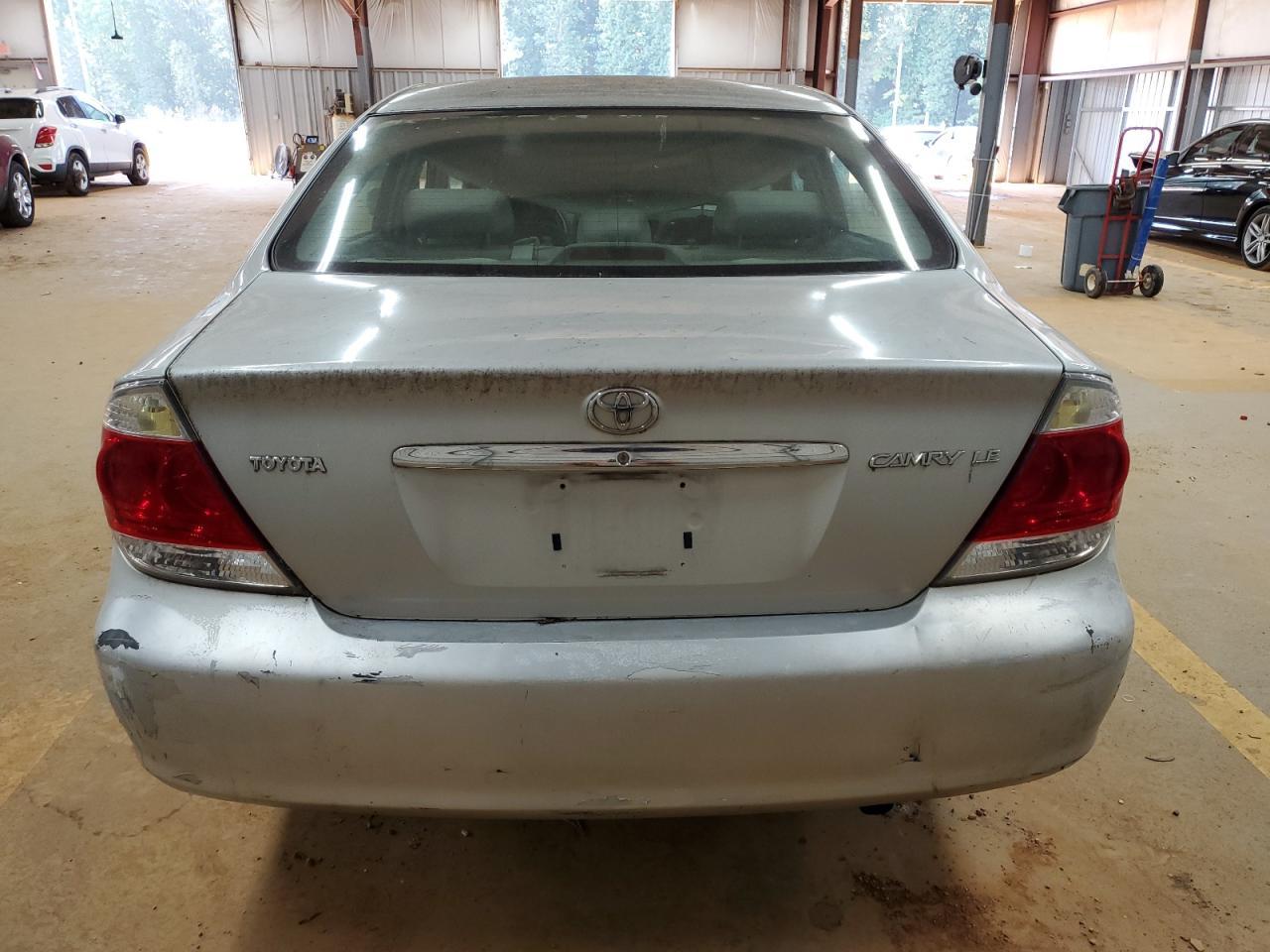 2005 TOYOTA CAMRY