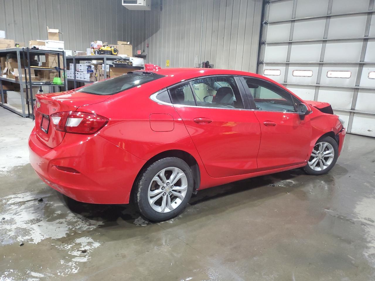 2019 CHEVROLET CRUZE
