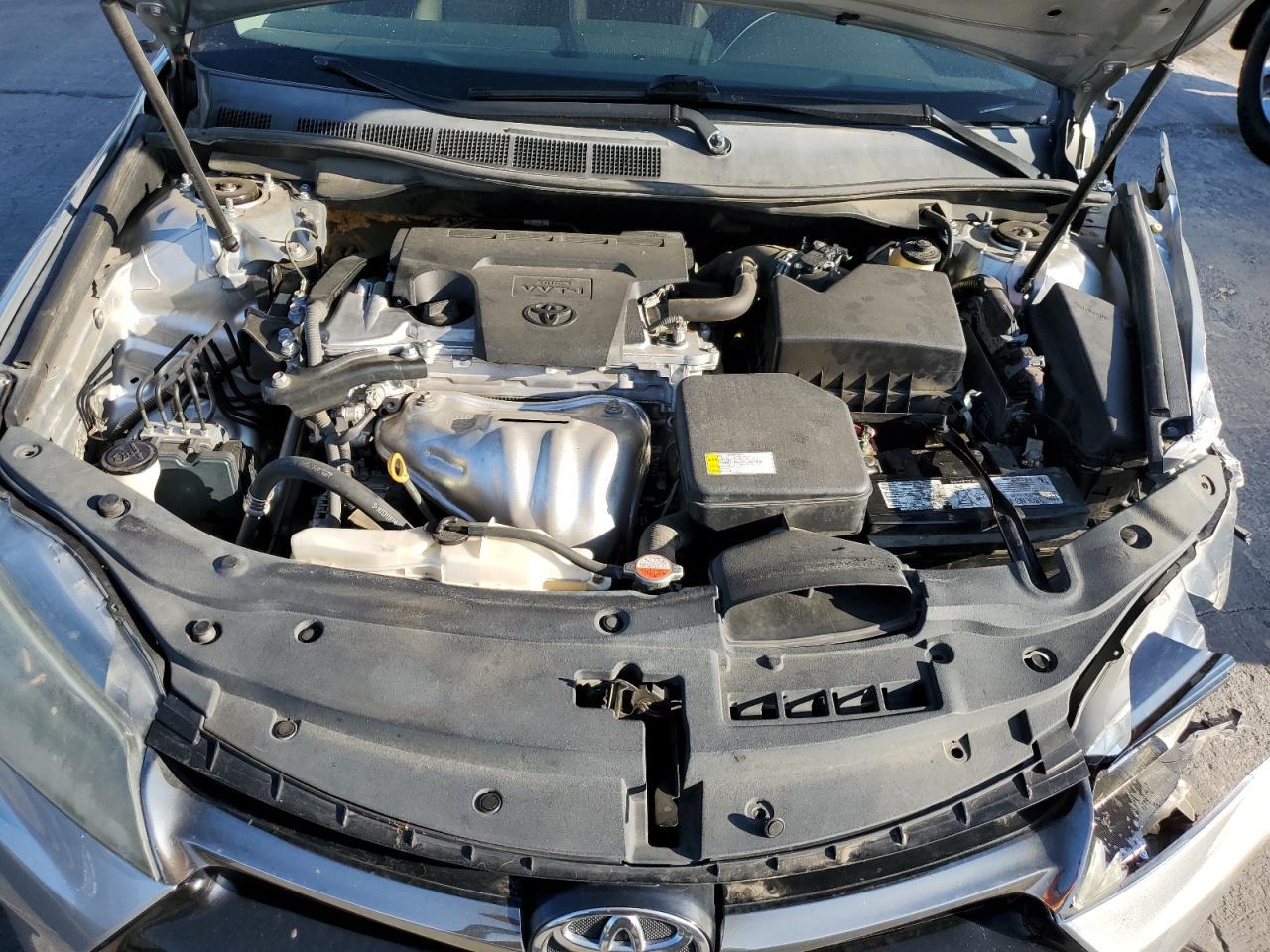2016 TOYOTA CAMRY