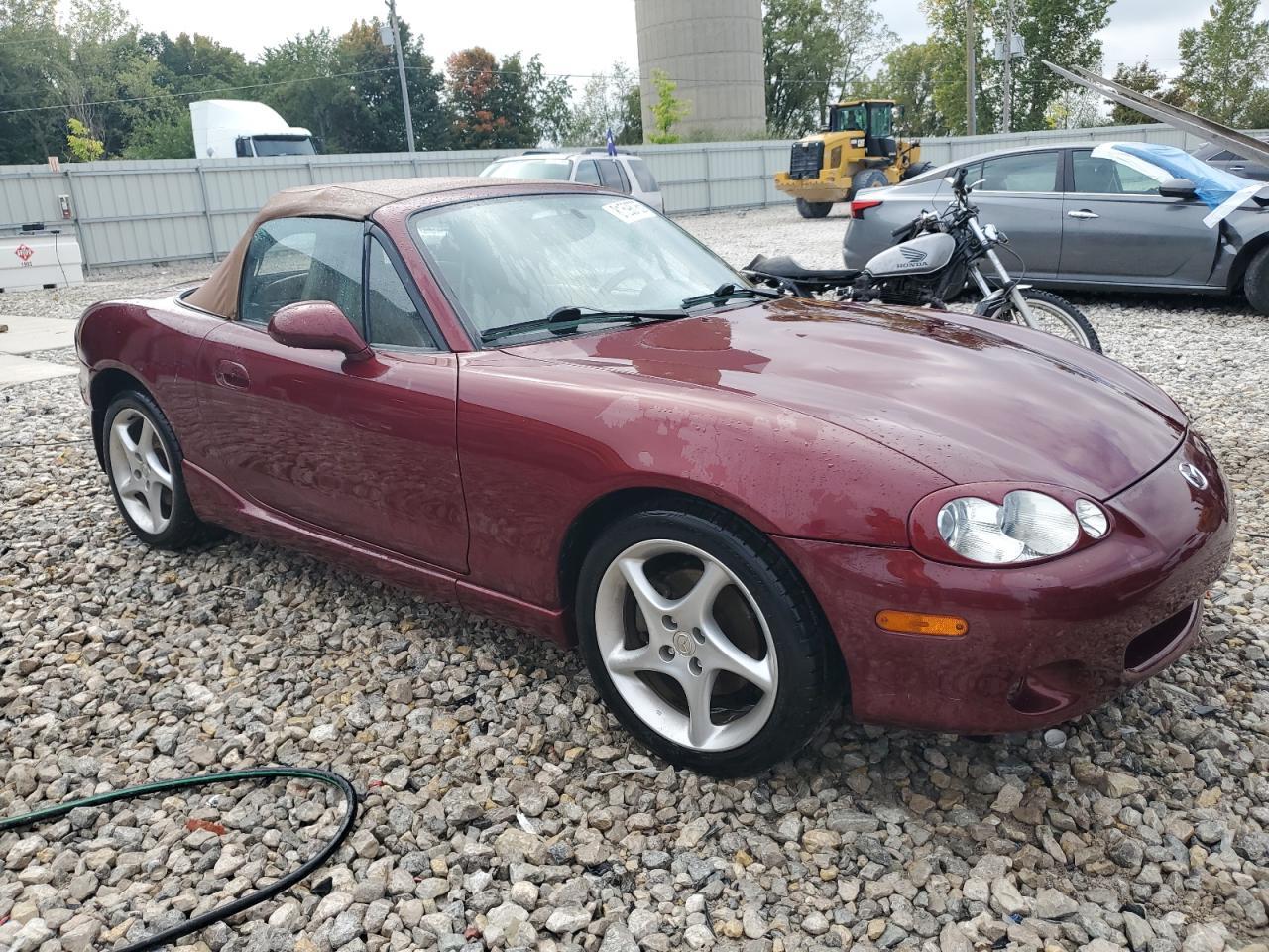 2003 MAZDA MX-5 Miata