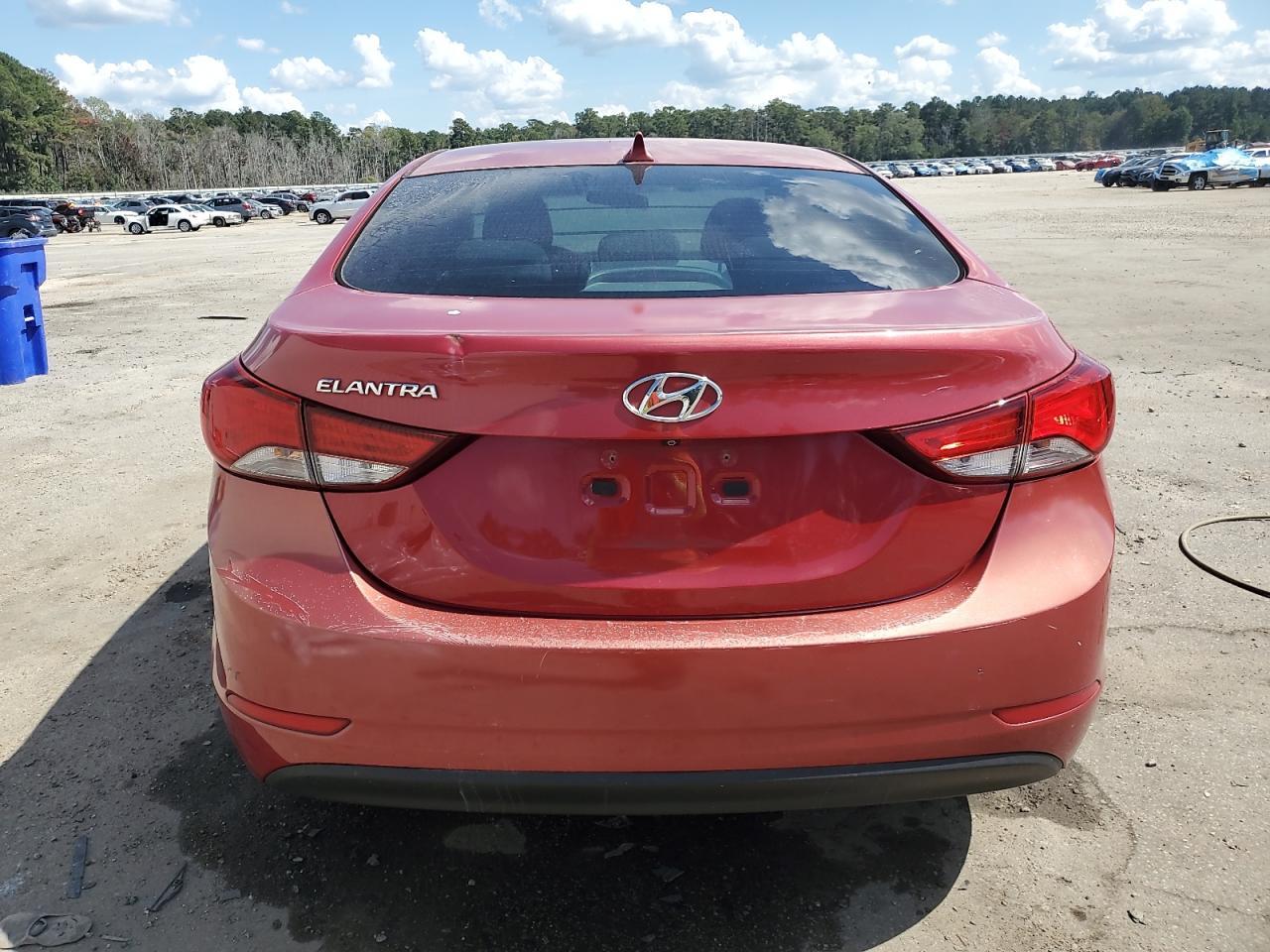 2015 HYUNDAI ELANTRA