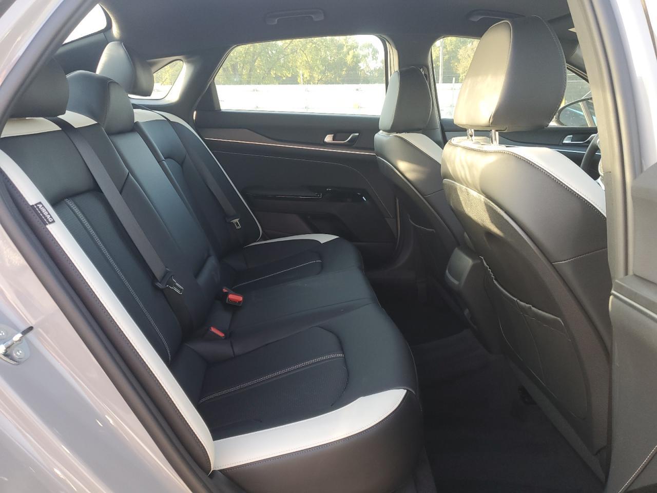 2025 KIA K5