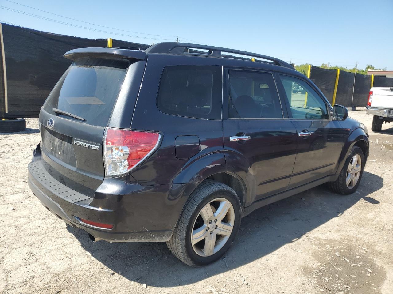 2010 SUBARU FORESTER