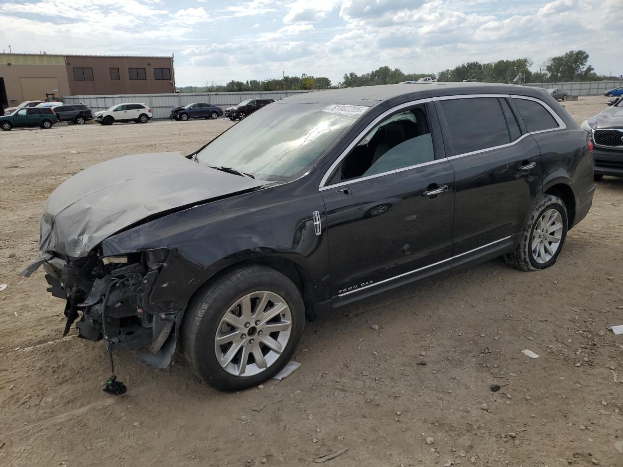 2018 LINCOLN MKT