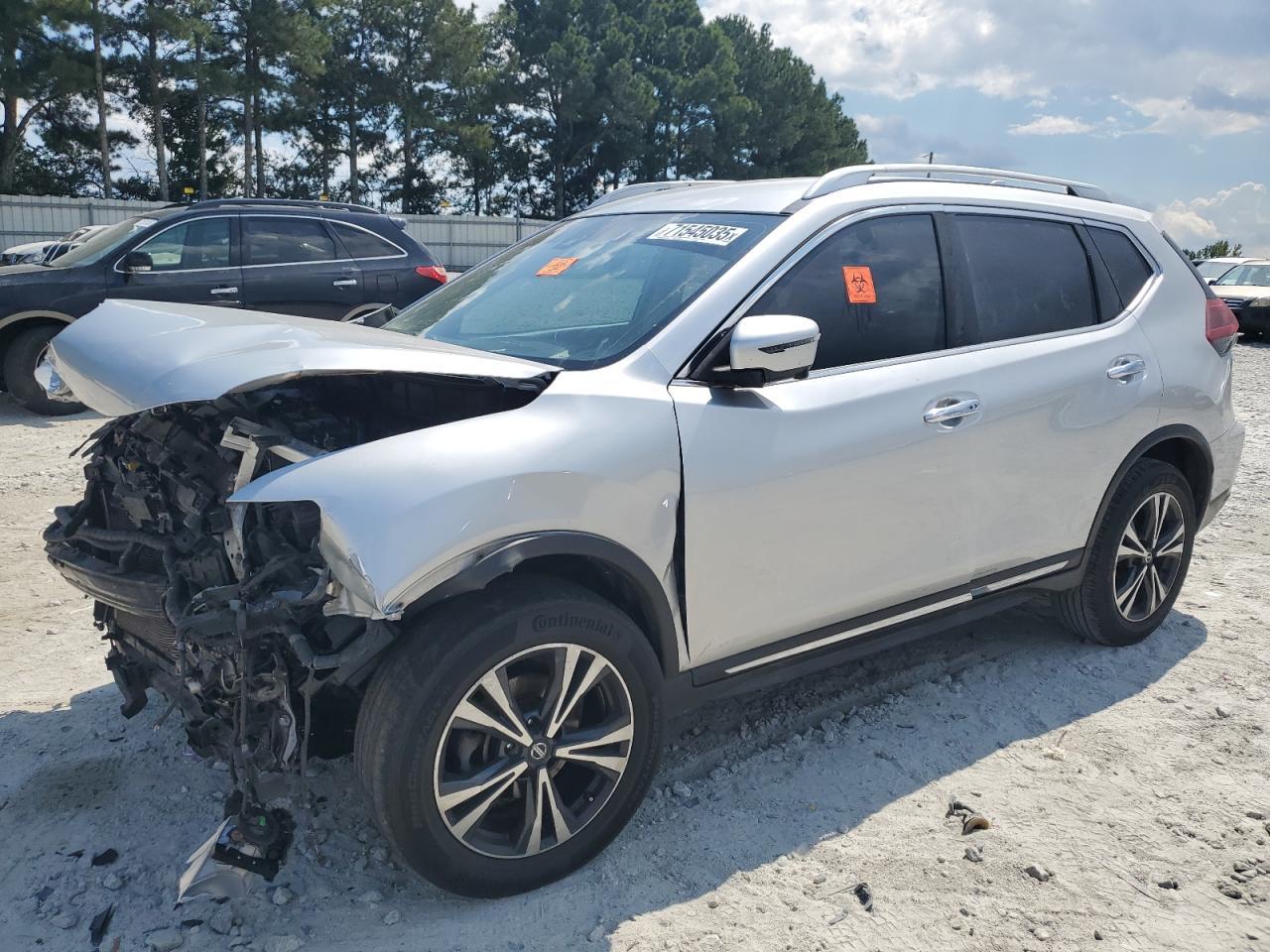 2018 NISSAN ROGUE