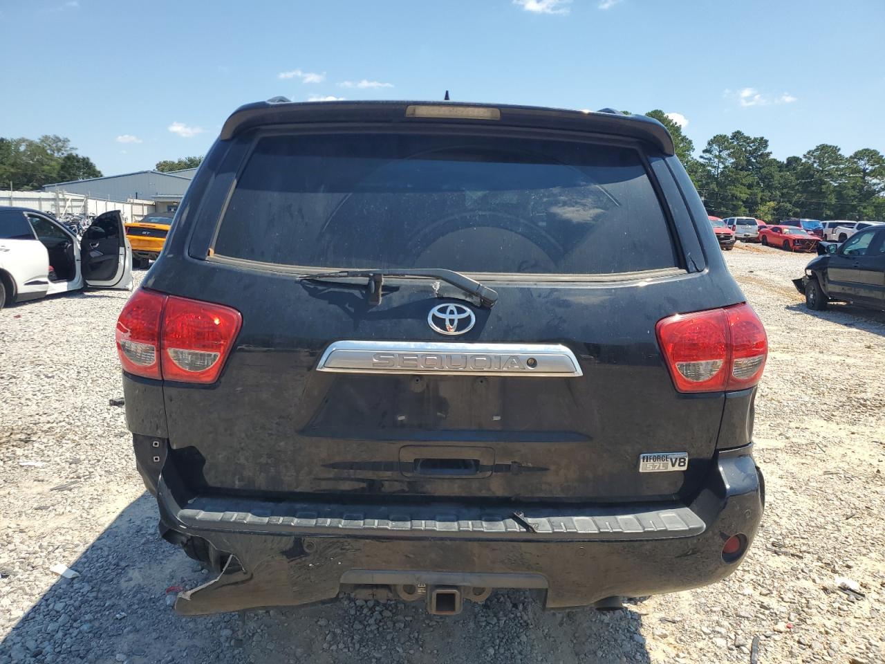 2013 TOYOTA Sequoia