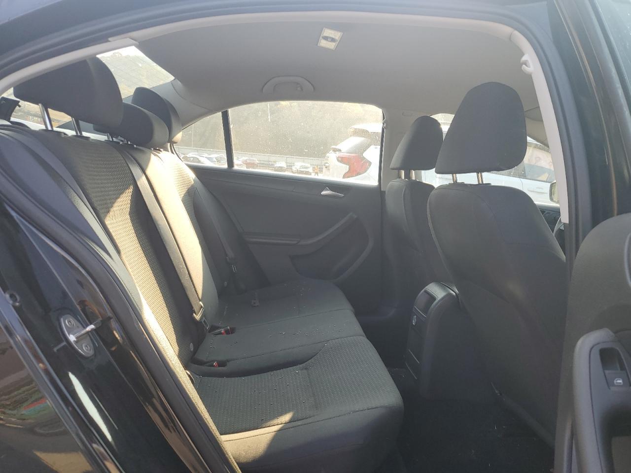 2016 VOLKSWAGEN JETTA