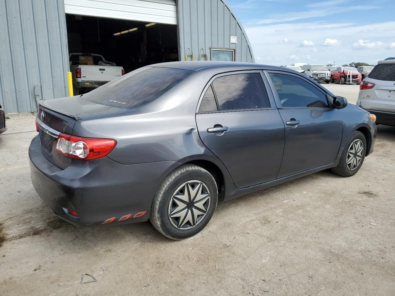 2013 TOYOTA COROLLA