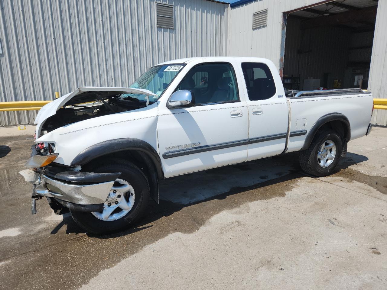 2002 TOYOTA TUNDRA