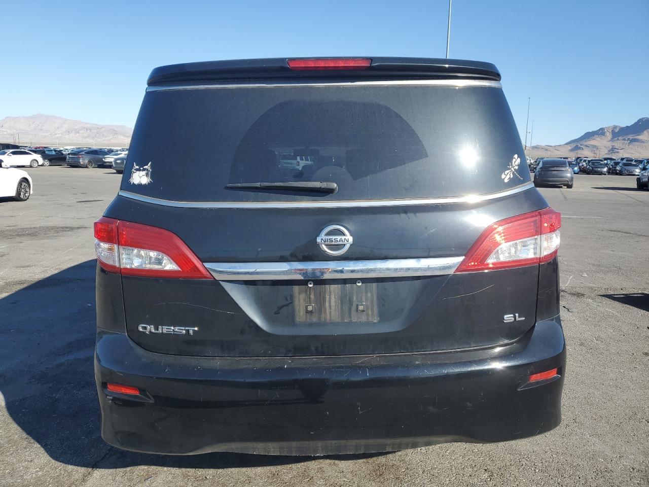 2012 NISSAN Quest