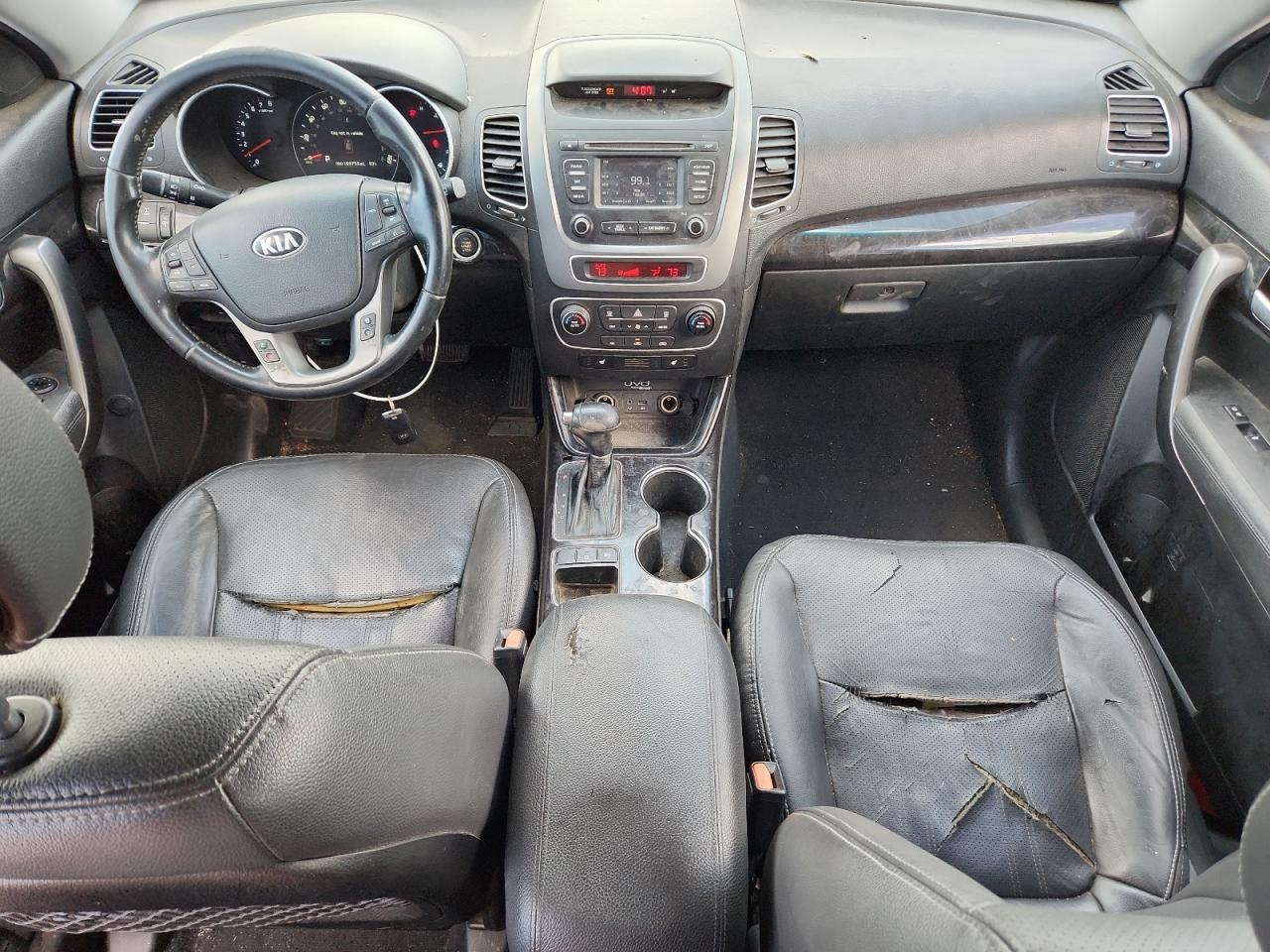 2014 KIA SORENTO