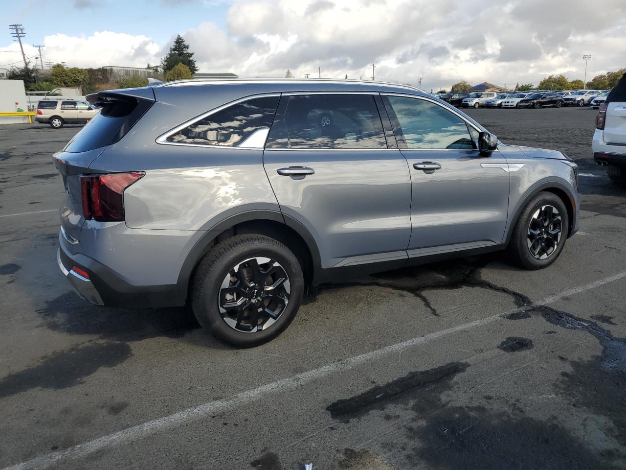 2024 KIA SORENTO