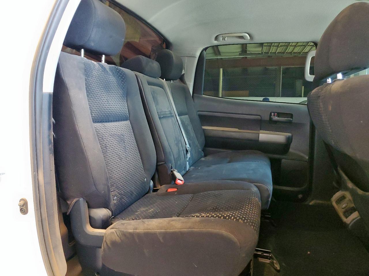 2013 TOYOTA TUNDRA