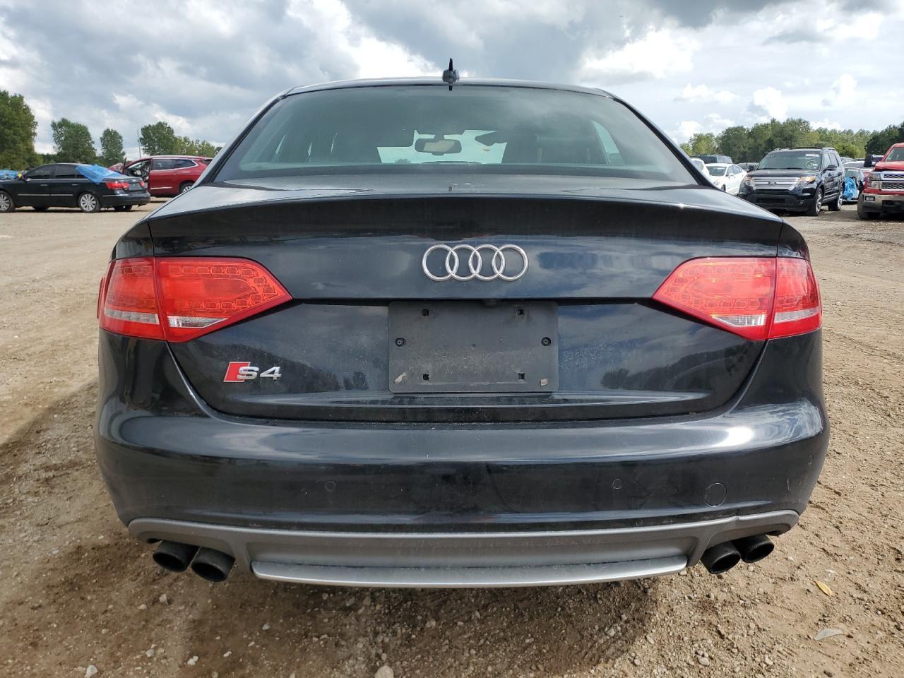 2010 AUDI S4