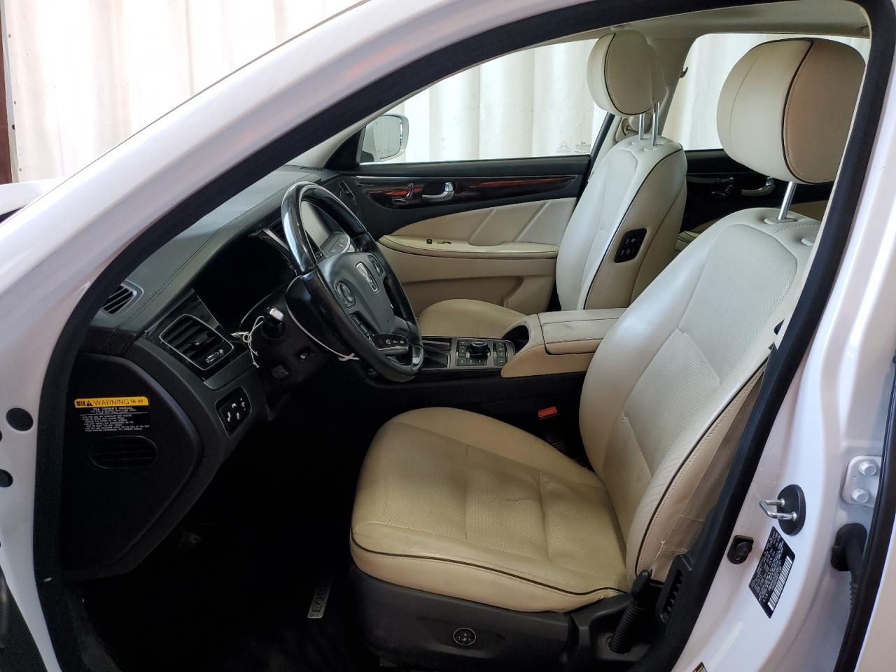2014 HYUNDAI Equus
