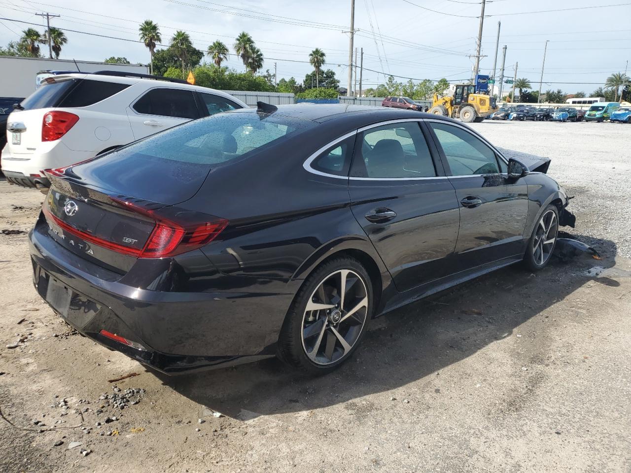 2023 HYUNDAI SONATA