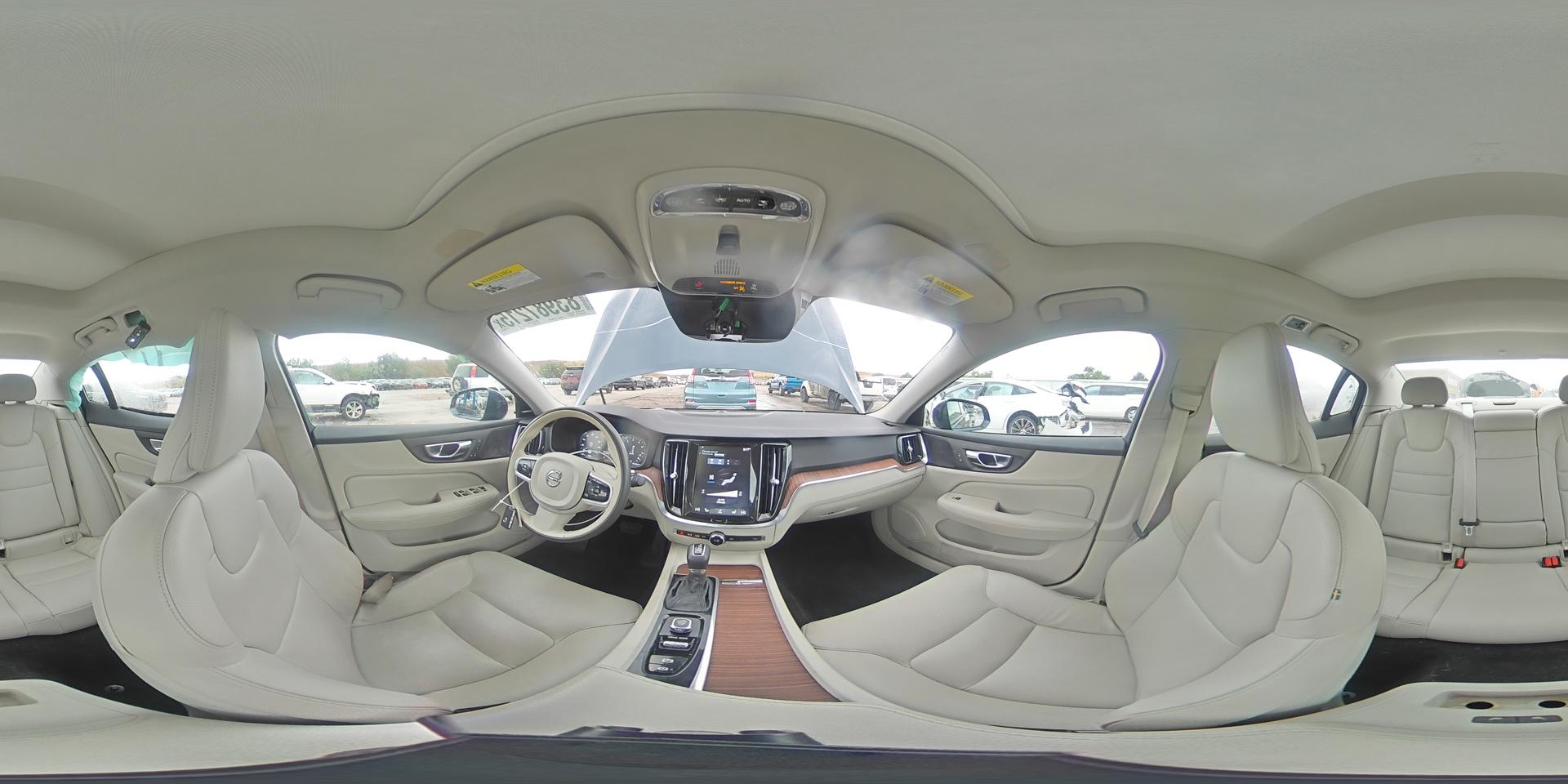 2020 VOLVO S60