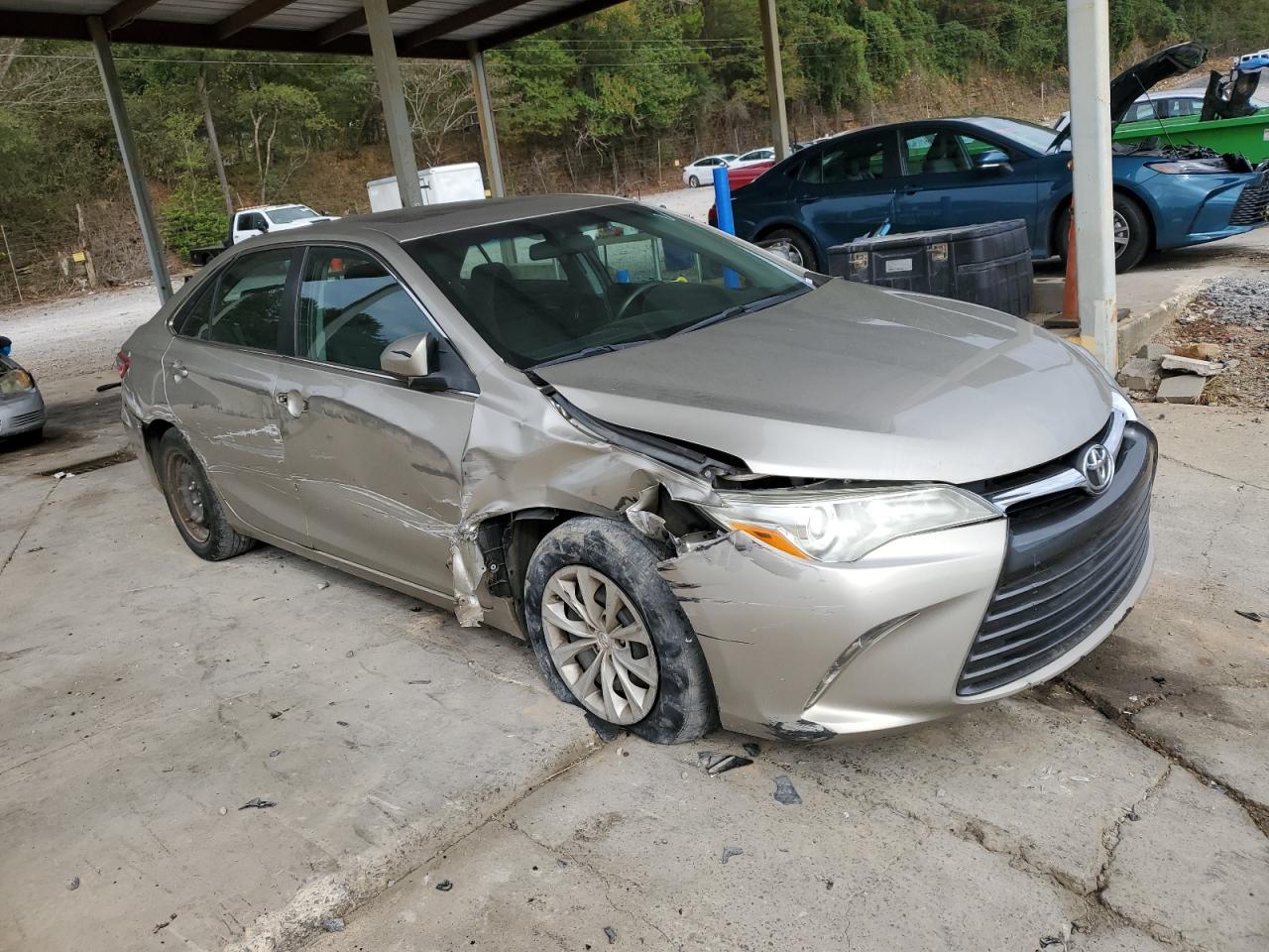 2015 TOYOTA CAMRY