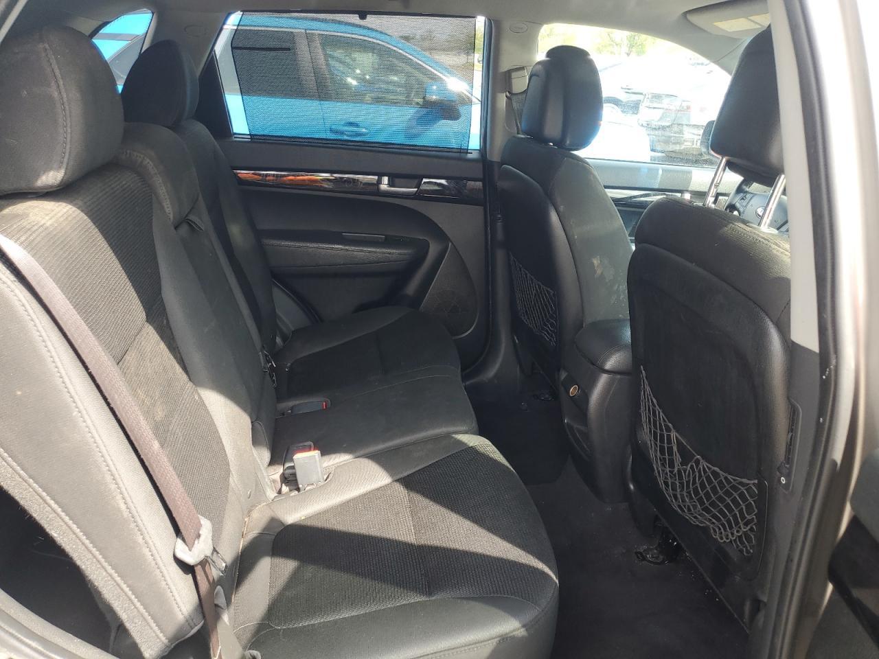 2014 KIA SORENTO