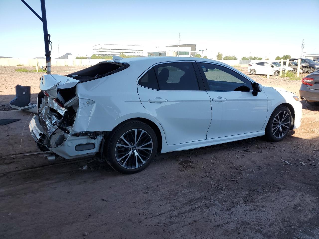 2020 TOYOTA CAMRY