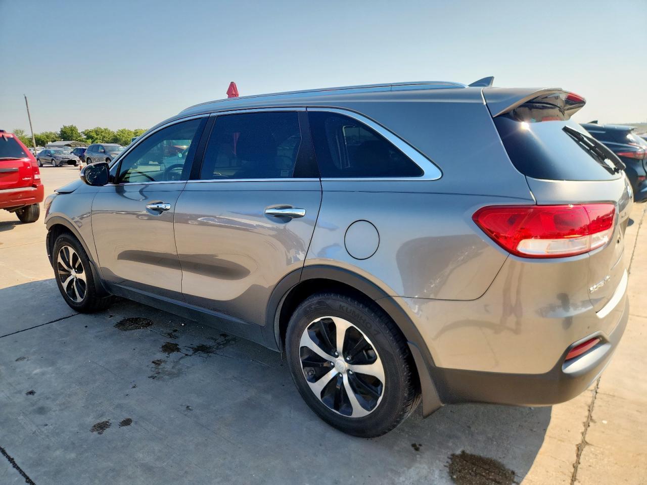 2016 KIA SORENTO
