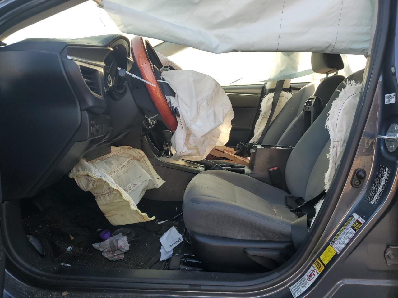 2016 TOYOTA COROLLA
