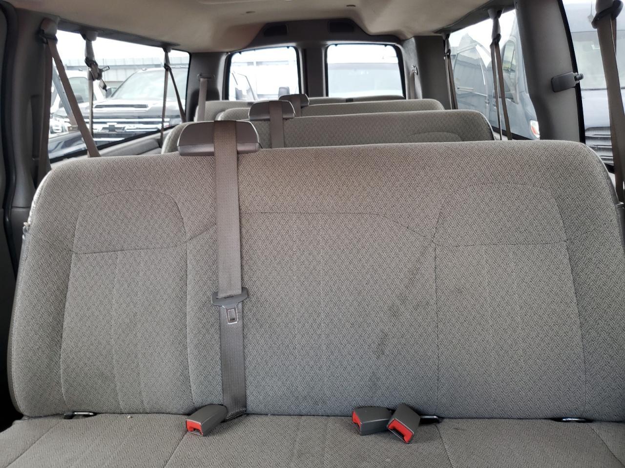 2018 CHEVROLET Express 3500
