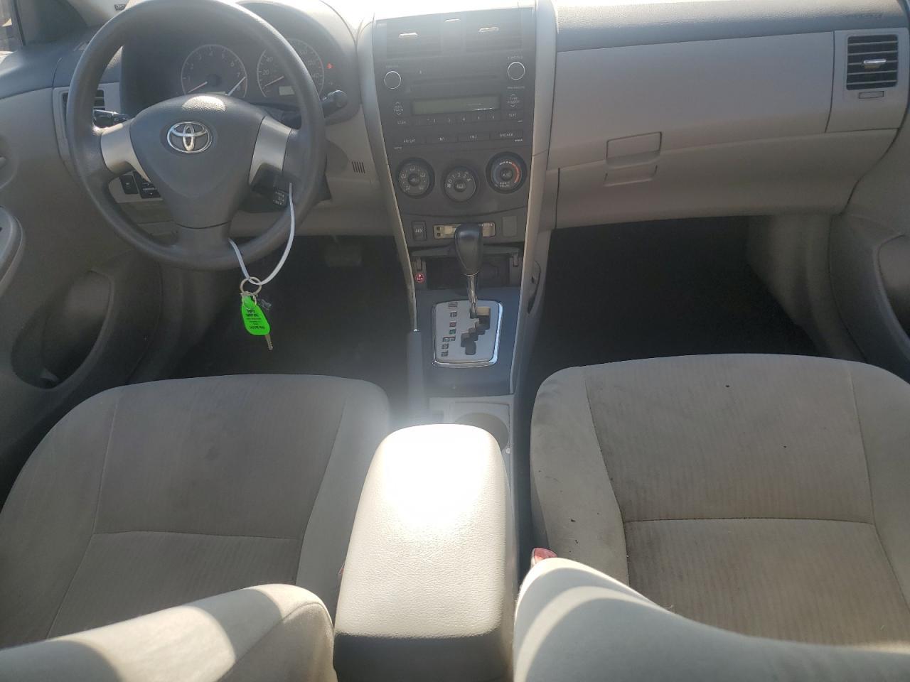 2010 TOYOTA COROLLA