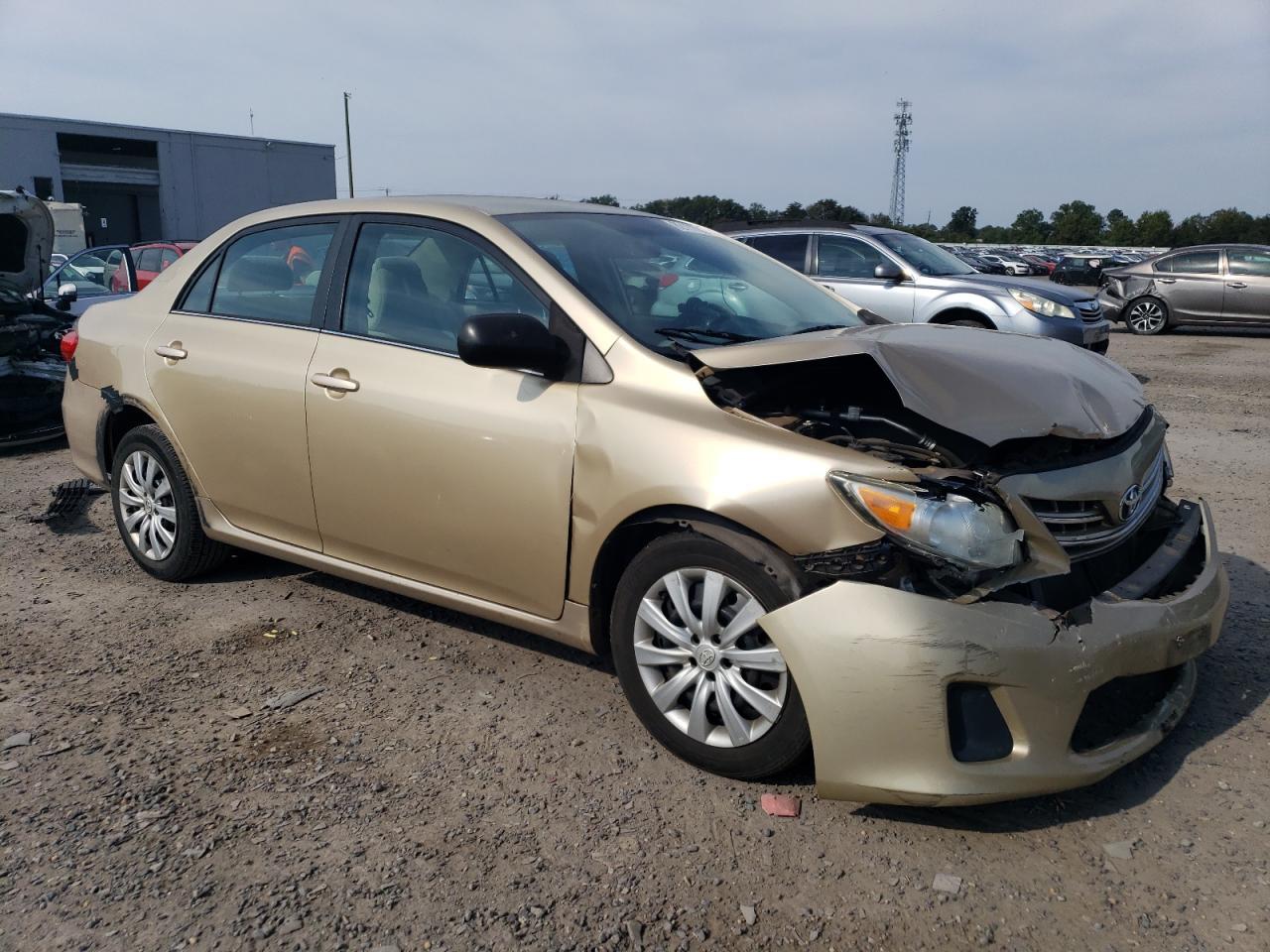 2013 TOYOTA COROLLA