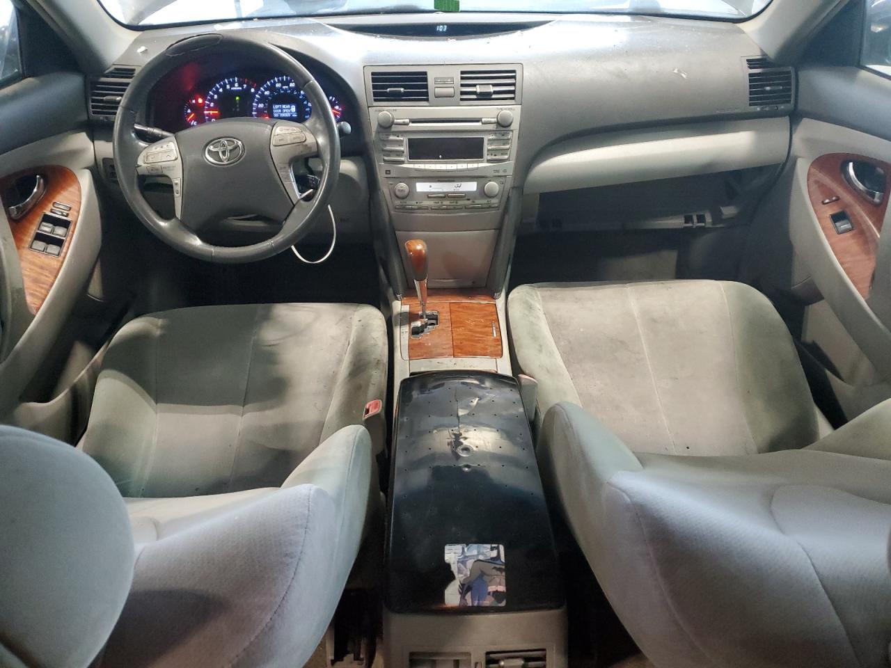 2010 TOYOTA CAMRY