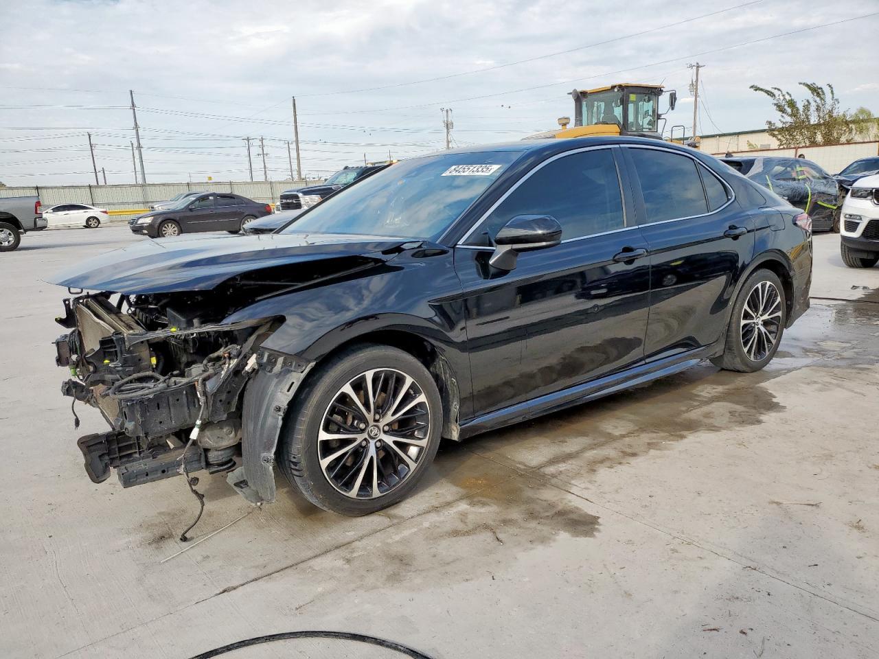 2018 TOYOTA CAMRY