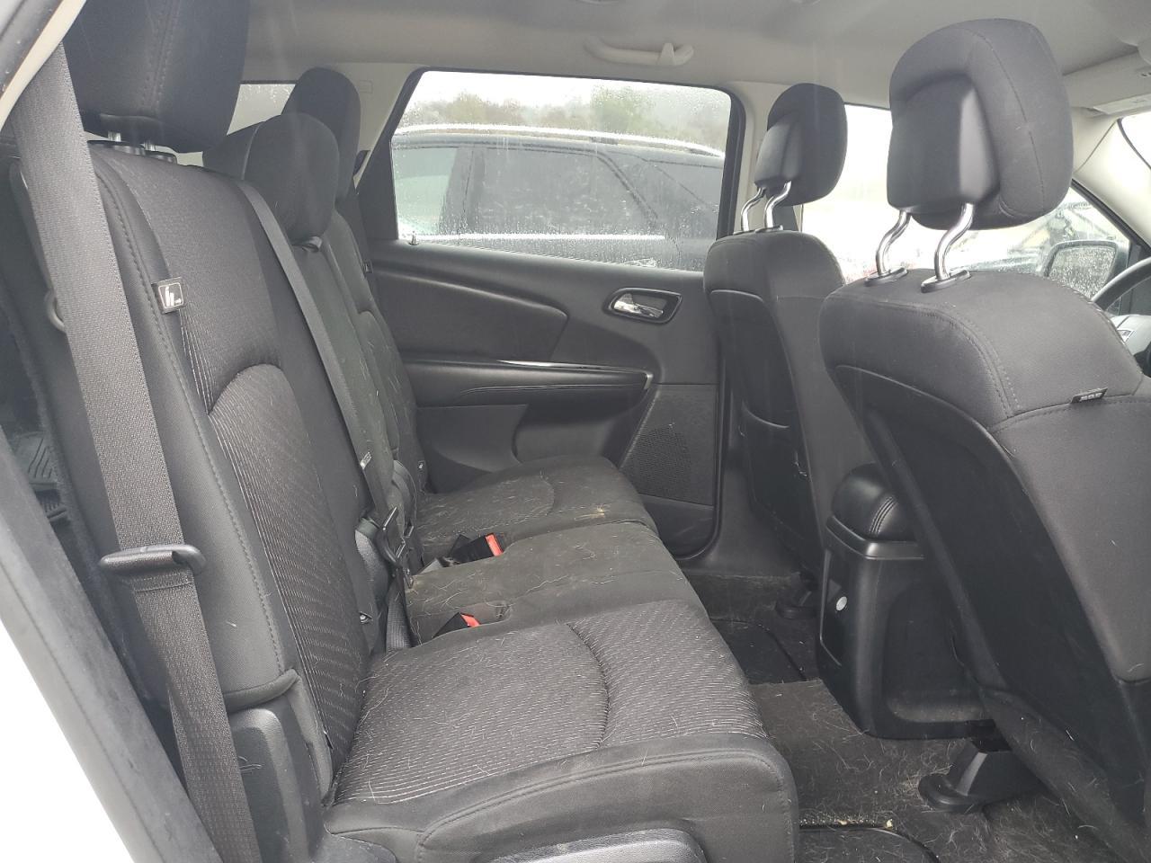 2011 DODGE JOURNEY
